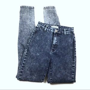 Cielo High-Waisted Jeans